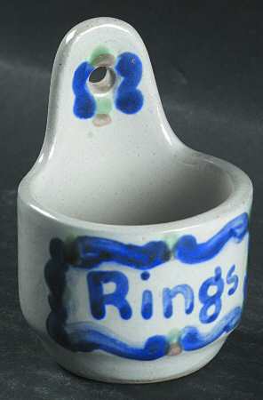 Bluette Hanging Ring Holder