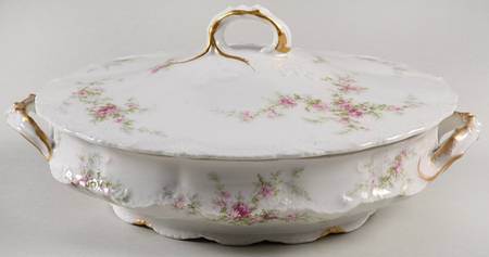 Schleiger 151-1 Oval Covered Vegetable