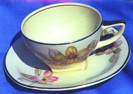 HLC2091 Flat Cup & Saucer Set