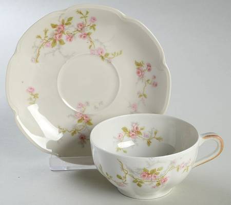 Schleiger 321-1 Flat Cup & Saucer Set