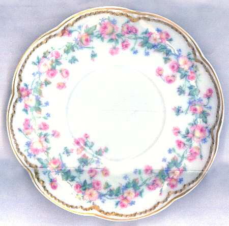 H1628 Saucer