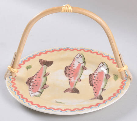 Northwoods 5 3/8"-5 5/8" Bamboo Handled Serving Plate  HC
