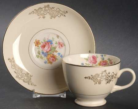 HLC3030 Footed Cup & Saucer Set