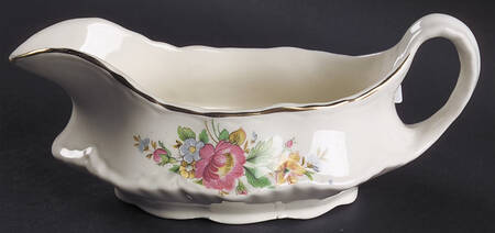 Spring Wreath Gravy Boat
