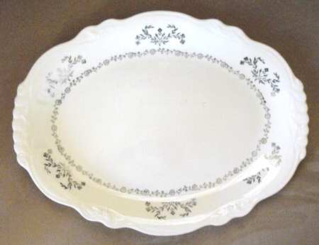 HLC3047 13" Oval Serving Platter