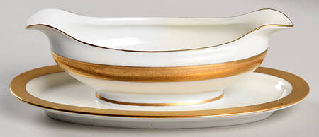 HUT993 Gravy Boat with Attached Underplate