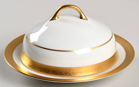 HUT993 Round Covered Butter with Strainer
