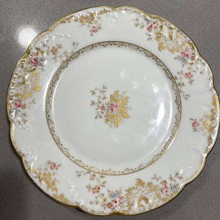 H1709 Salad Plate
