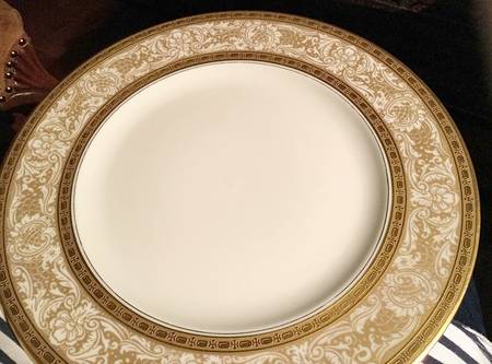HUT1003 Dinner Plate