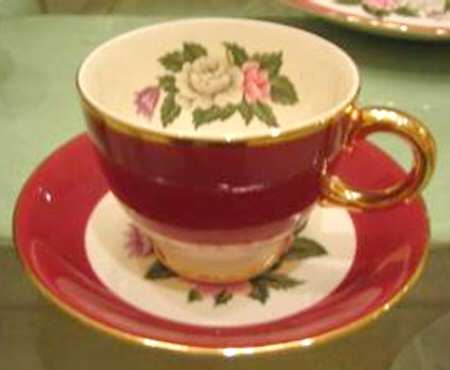 HLC1152 Footed Cup & Saucer Set