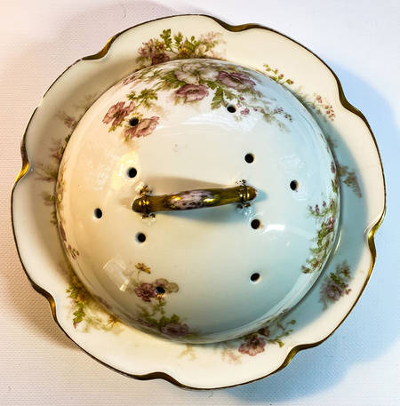 H1756 Muffin Dish & Lid