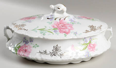 HLC2190 Oval Covered Vegetable