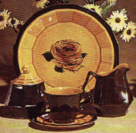 Dover Rose by Homer Laughlin 
