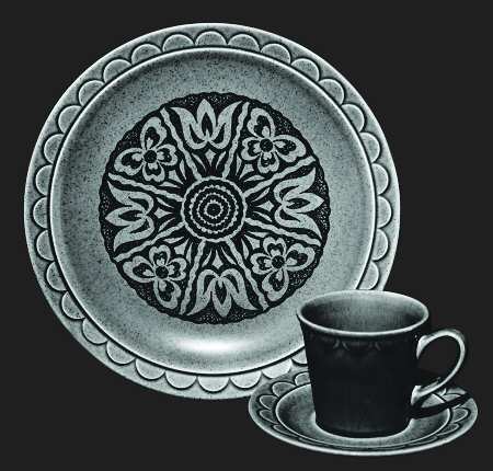 Fantasy (Granada Shape) by Homer Laughlin 