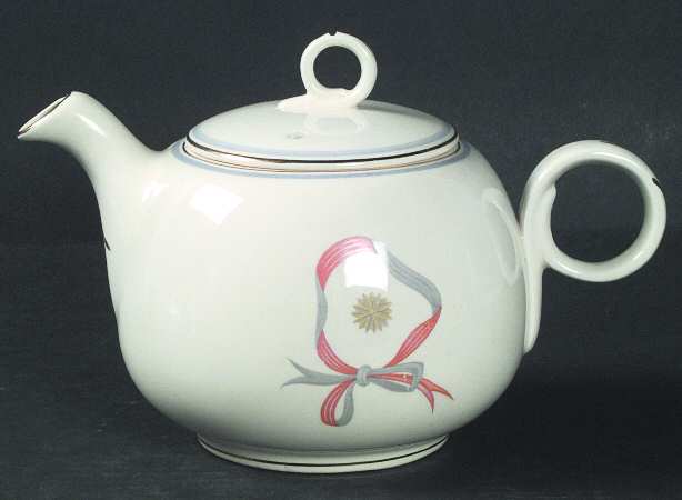 HLC2195 Teapot & Lid