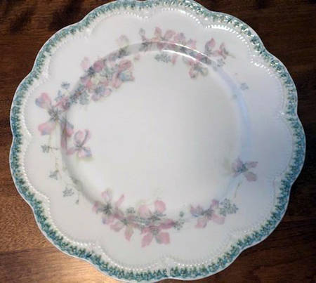 H1798 Dinner Plate
