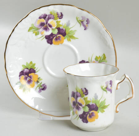 5721 Flat Demitasse Cup & Saucer Set