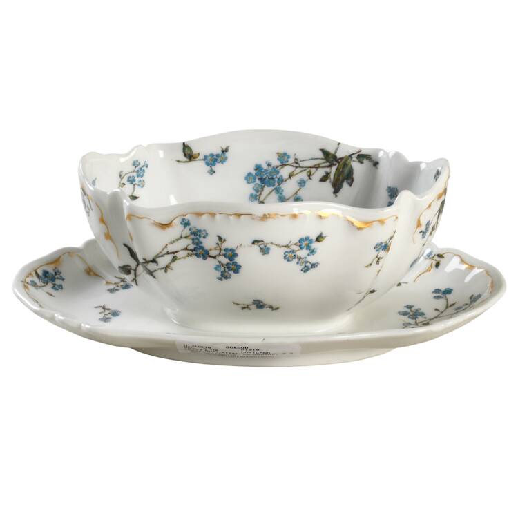 H1819 Gravy Boat with Attached Underplate