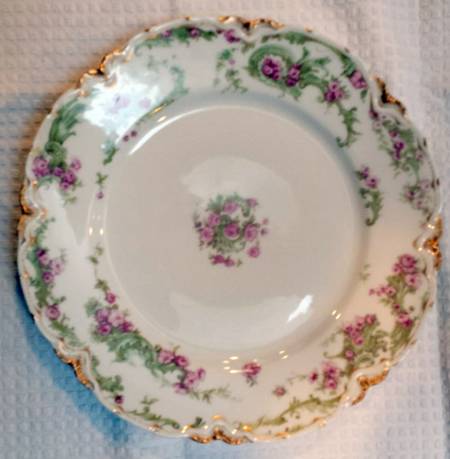 H1876 Dinner Plate