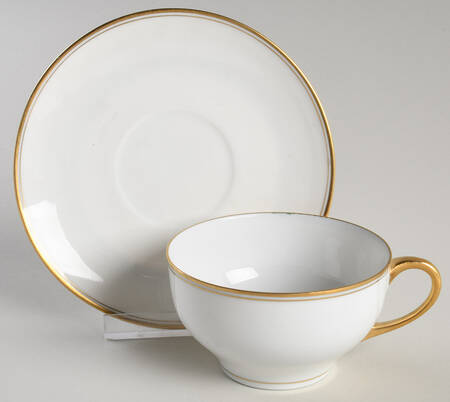 HUT1124 Flat Cup & Saucer Set