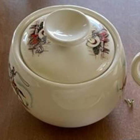HLC1158 Sugar Bowl & Lid