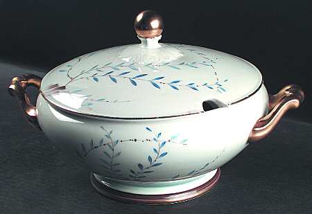 HC732 Tureen &  Lid