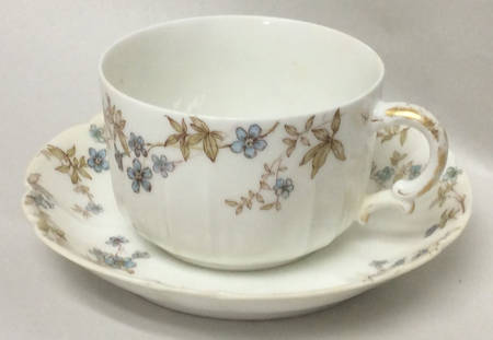 Schleiger 81c Flat Cup & Saucer Set