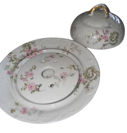 Schleiger 144-4 Round Covered Butter with Strainer