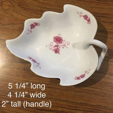 HLH3 Leaf Shaped Dish