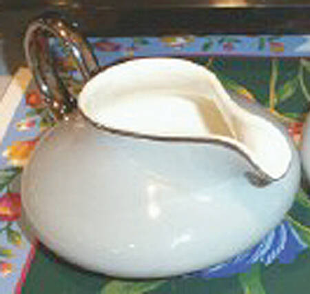 HAR103 Creamer