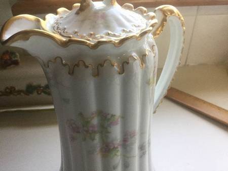 H2390 Chocolate Pot & Lid