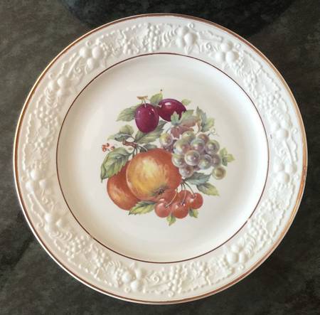 HLC2278 Luncheon Plate