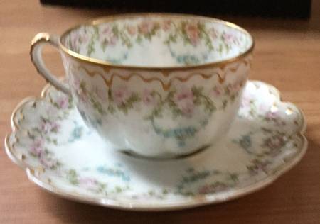 Schleiger 877-2 Flat Cup & Saucer Set