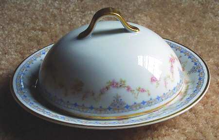 H2434 Round Covered Butter