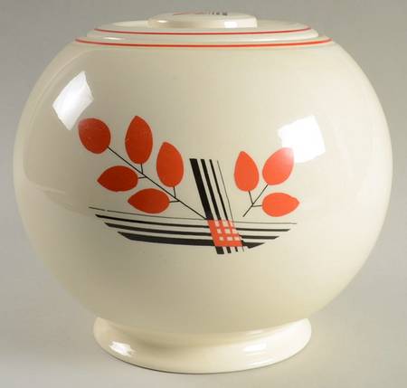 Art Deco Leaves by Homer Laughlin 