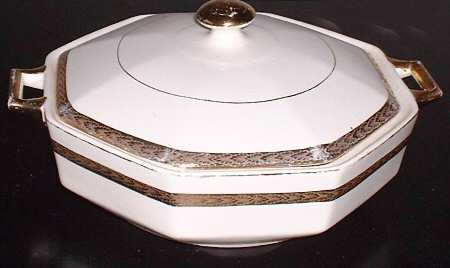 HLC3144 Octagonal Covered Vegetable