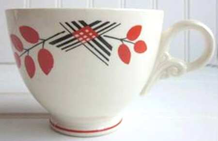 N260 Footed Cup