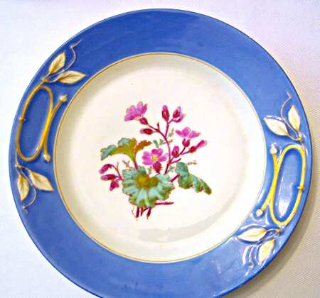 H2564 Cake Plate
