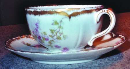 Schleiger 1172-3 Flat Cup & Saucer Set