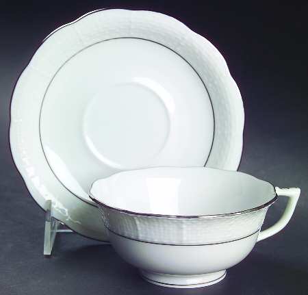 Platinum Edge Footed Cup & Saucer Set