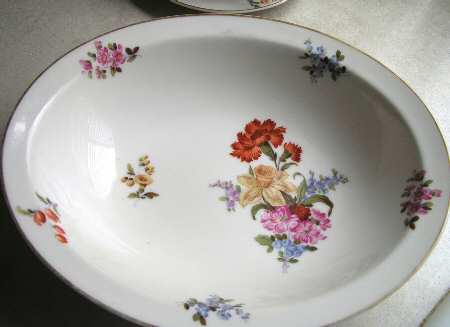 H2580 10" Oval Vegetable Bowl