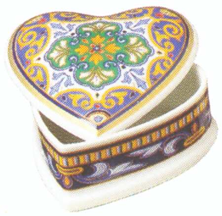 Magic Colours Heart Shape Box & Lid