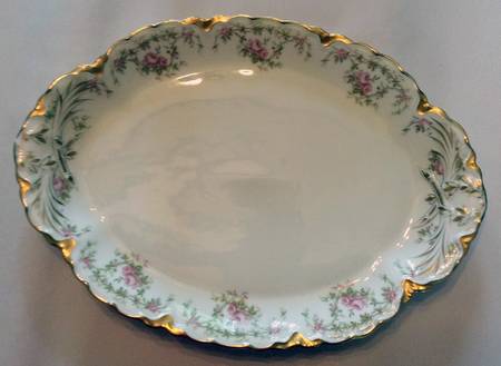 H2534 13" Oval Serving Platter