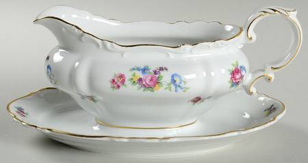 16106 Gravy Boat with Attached Underplate