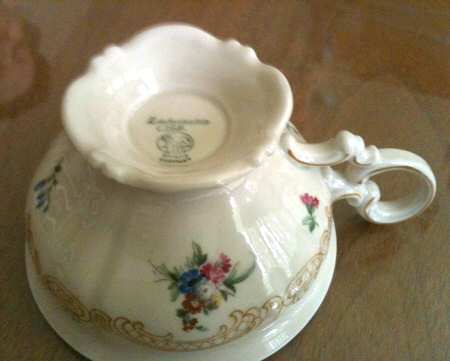 7508 Footed Cup