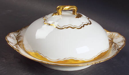 H2660 Round Covered Butter