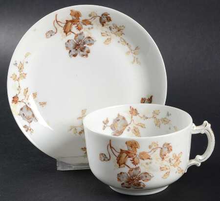 H2662 Flat Cup & Saucer Set