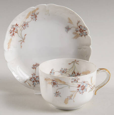 Schleiger 73-1 Flat Cup & Saucer Set