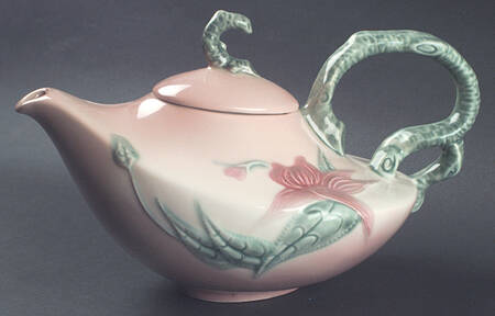 Woodland Peach Pink (Glossy) Teapot & Lid by Hull