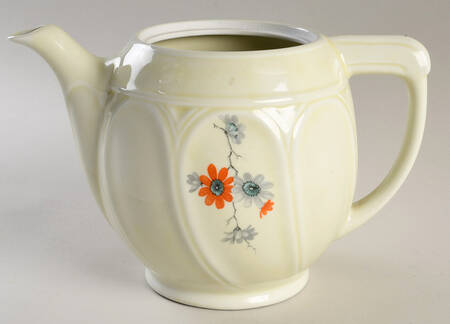 Daisy Cathederal Coffee Pot No Lid